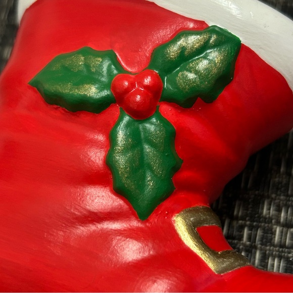 Vintage Santa Ceramic Boot Signed With Holly Vase Planter Holiday Decor 1982 - Picture 4 of 10